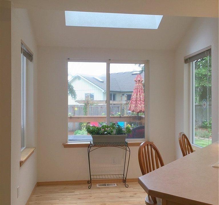 1st image of 5439 Foxglove Ct SE