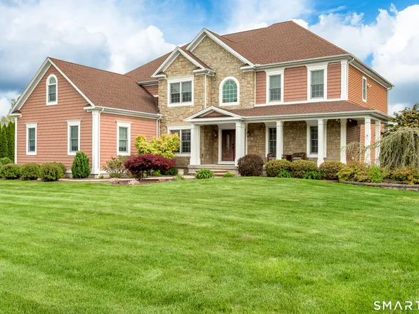 6 Congress Drive, Cromwell, CT 06416