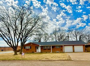 801 Itasca St, Plainview, TX 79072