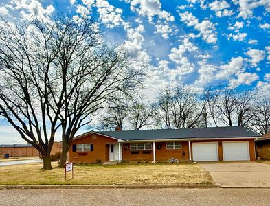 801 Itasca St, Plainview, TX, 79072