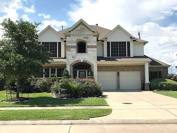 2nd image of 13523 Cottonwood Dr