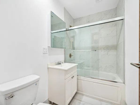 2335 Bath Avenue image 10 of 25