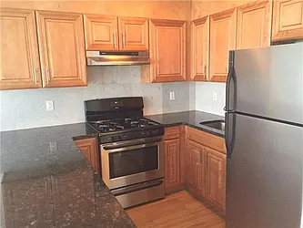 Rented by R New York