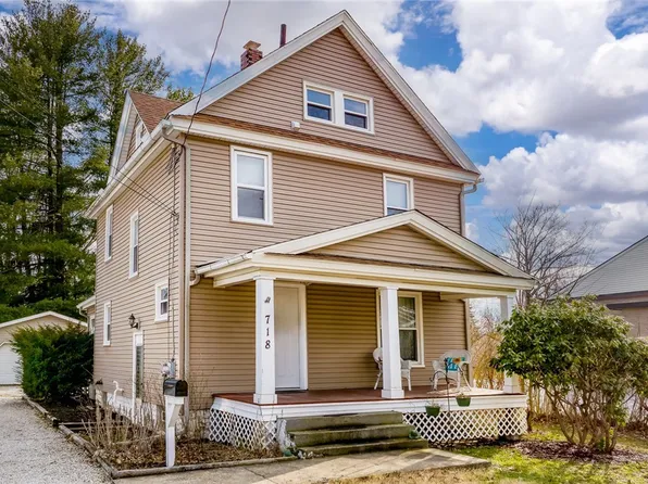 718 E Highland Ave, Ravenna, OH 44266