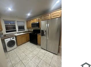9215 S Cottage Grove Ave APT 2E, Chicago, IL