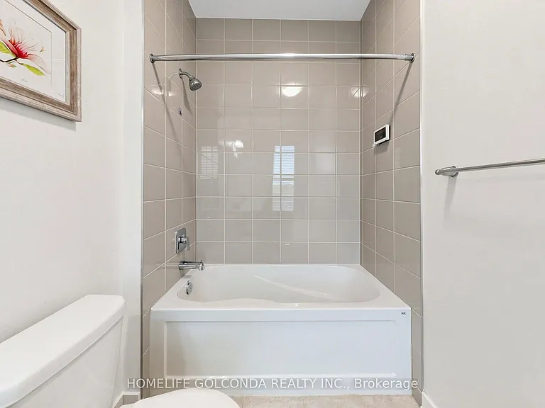 3062 Ernest Appelbe Blvd — Photo 20