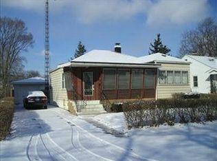 2956 State St, Lake Station, IN 46405