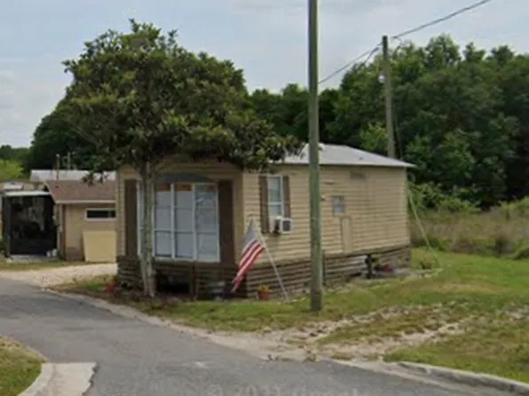 Lake Johns Apartments & Rv Park Llc