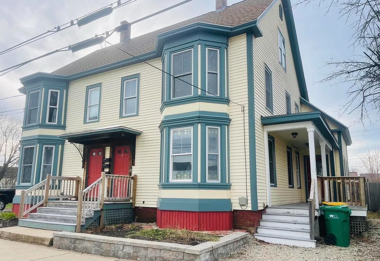 1 bed, 1.0 bath, 1000 sqft, $1,700 — Photo 1