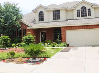 2713 Centenario Dr, Laredo, TX 78045