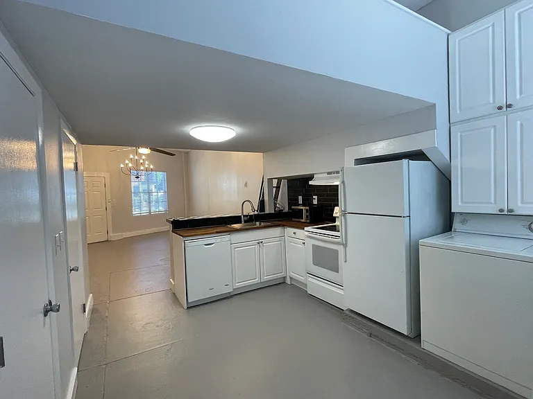 2305 W Texas Ave #5 — Photo 13