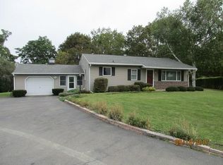 325 Riverview Cir, Elmira, NY 14904
