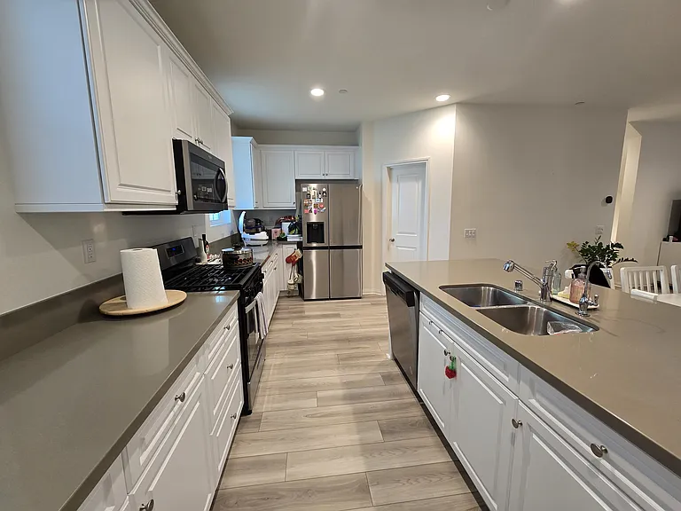 8901 Orangethorpe Ave — Photo 4