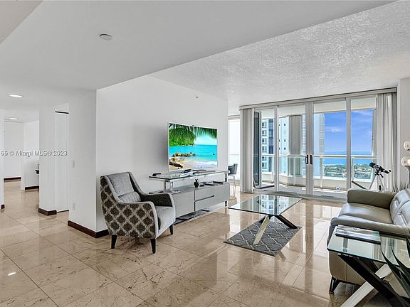 5th image of 21055 Yacht Club Dr APT 2401