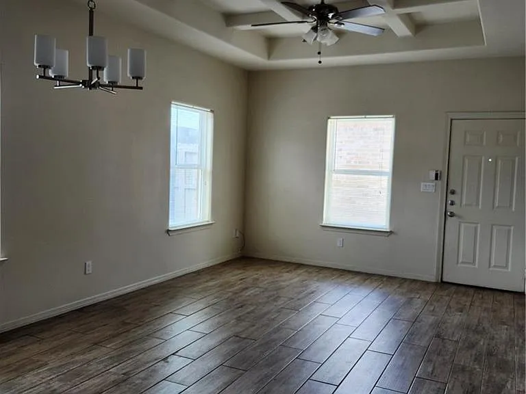 4008 Hawthorne Ave #3 — Photo 3