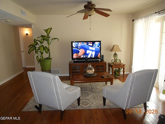 3rd image of 4209 Canterbury Dr