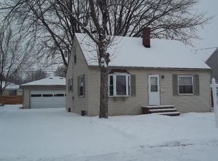 1036 W Grant St, Appleton, WI 54914