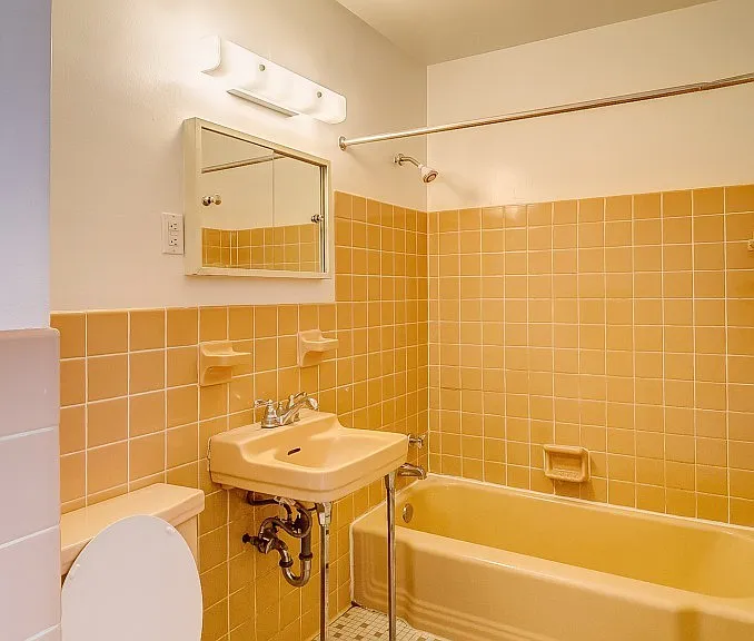 1565 Saint Paul Ave #1575 — Photo 12