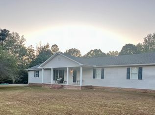 2849 Riverside Dr, Jackson, TN 38301