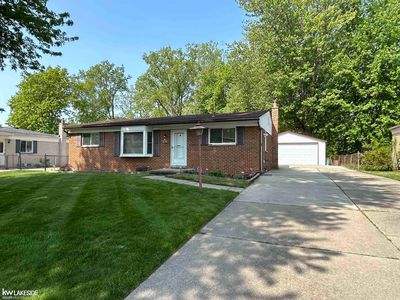 50761 Homestead Dr, Chesterfield, MI, 48047