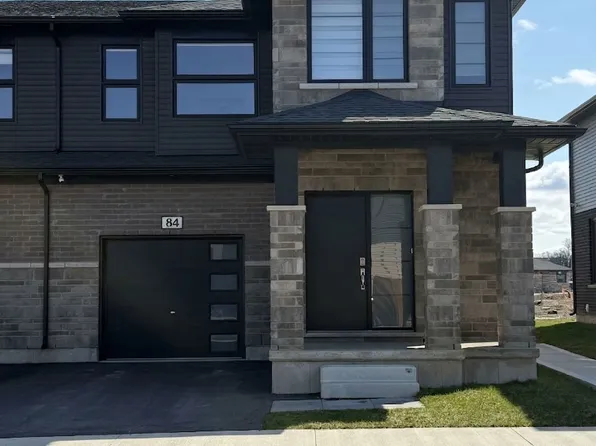 84 Acacia Rd, Pelham, ON L0S 1E1