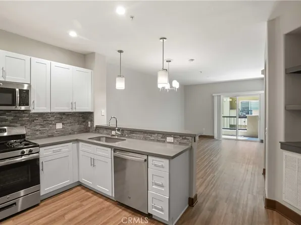 24545 Town Center Dr APT 5310, Santa Clarita, CA 91355