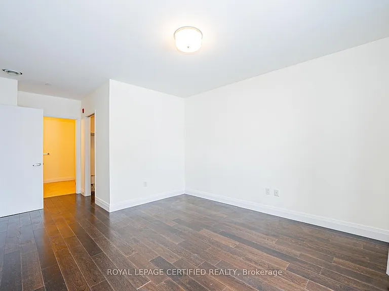 26 Wellington St #205 — Photo 30