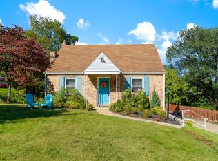 136 Ida Dr, Glenshaw, PA 15116