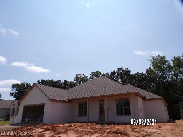 10299 Grady Ln, Mobile, AL 36695