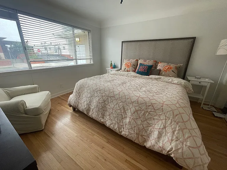 8630 Stanmoor Dr — Photo 11