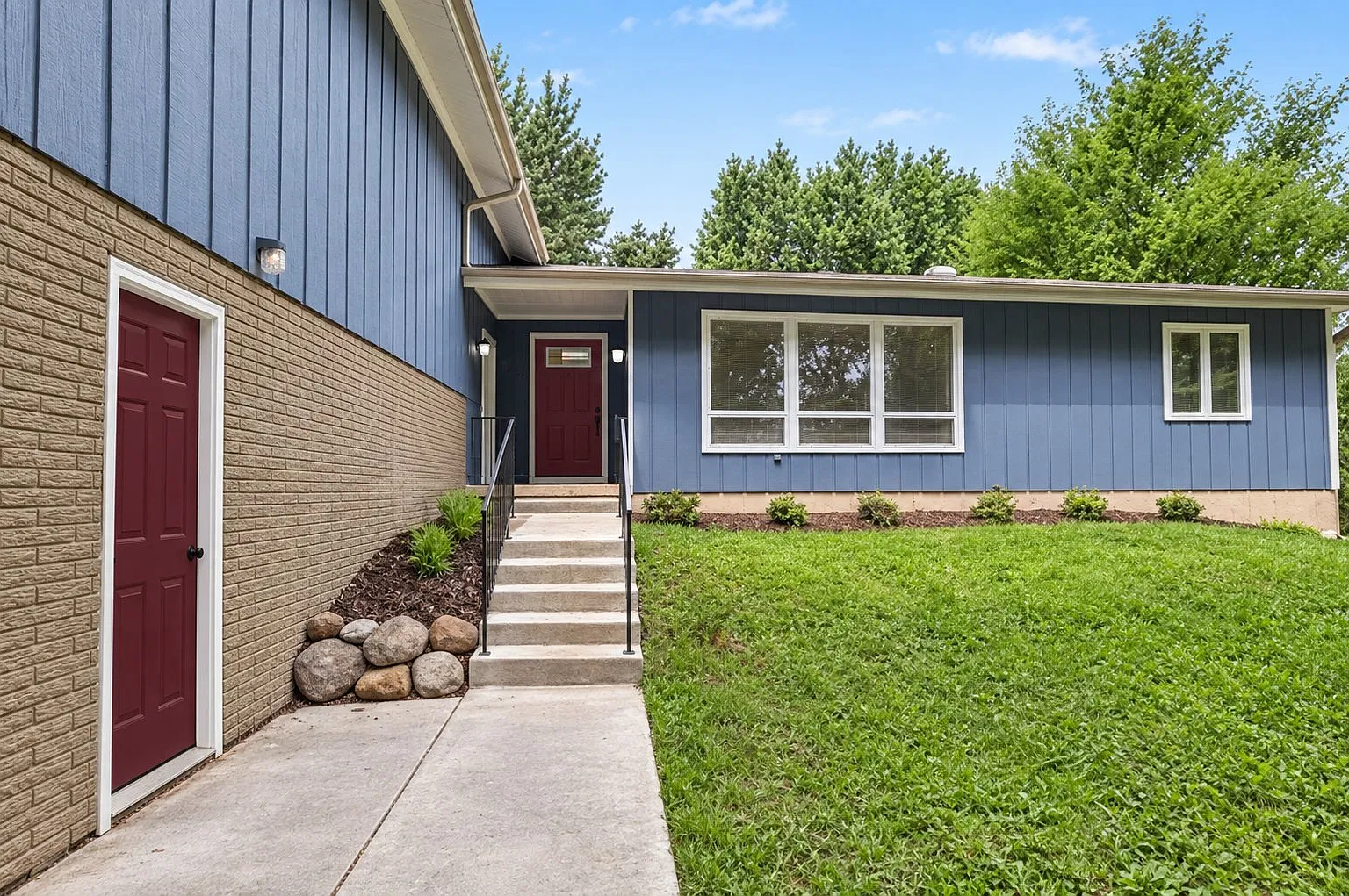 Welcome Home to This Spacious, Beautifully Updated 2-Bedroom Duplex in Prairie Hills of Madison — Photo 2