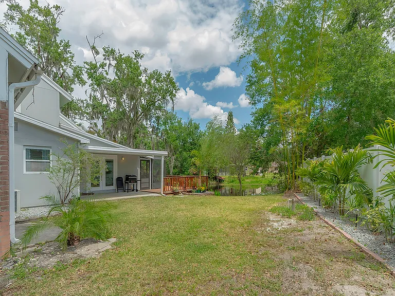 19017 Cedar Ln — Photo 46