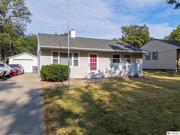2nd image of 4017 Dunn Ave