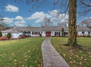 1910 Murdstone Rd, Pittsburgh, PA 15241