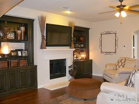 5th image of 413 Spring Creek Dr