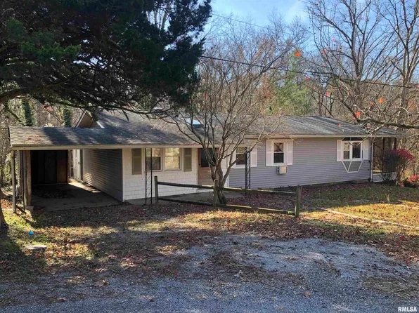 5145 Chickasaw Dr, Carbondale, IL 62902
