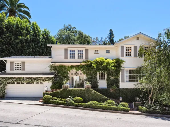 1446 Lindacrest Dr, Beverly Hills, CA 90210