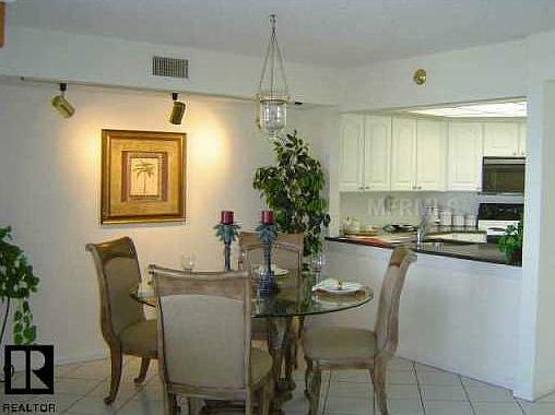 3rd image of 6211 Sun Blvd APT 605
