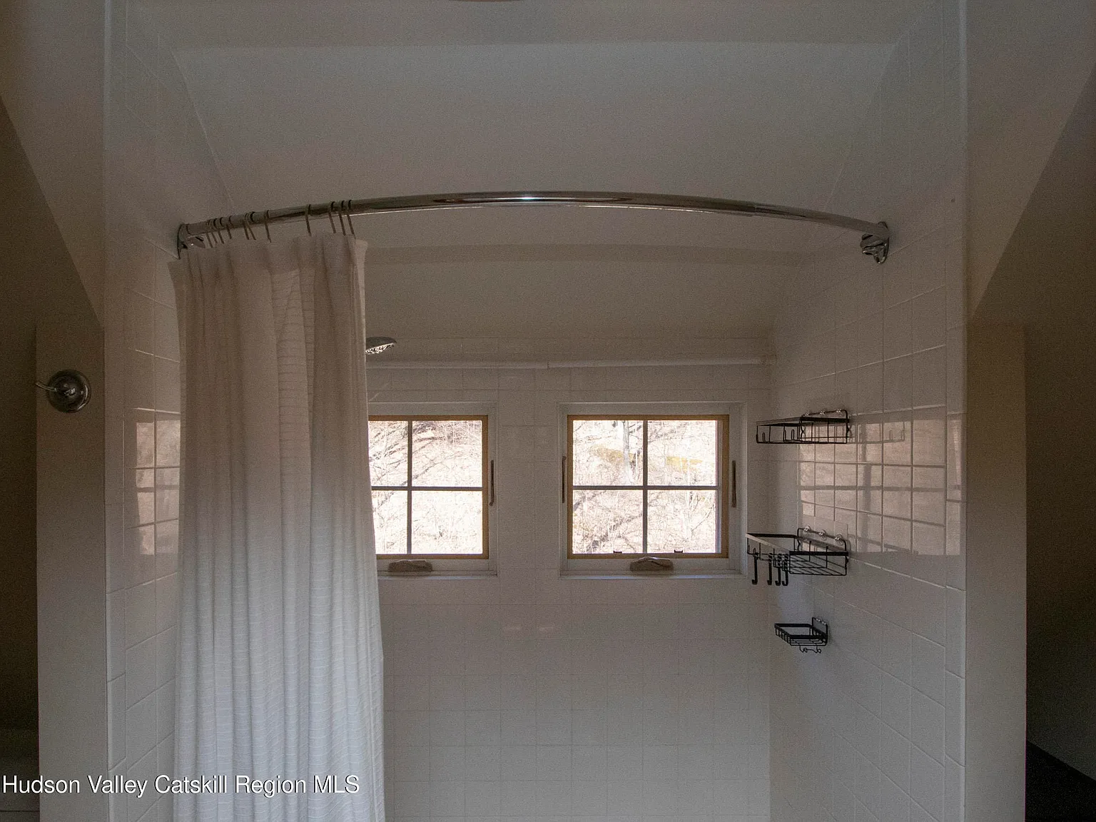 1 bed, 1.0 bath, 700 sqft, $1,850 — Photo 3