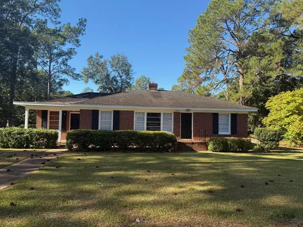 1002 Camellia Dr, Cordele, GA 31015