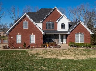 110 Kingswood Dr, Taylorsville, KY 40071