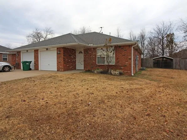 1000 Leigh St, Centerton, AR 72719