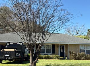 108 Gleaton St, Sumter, SC 29150