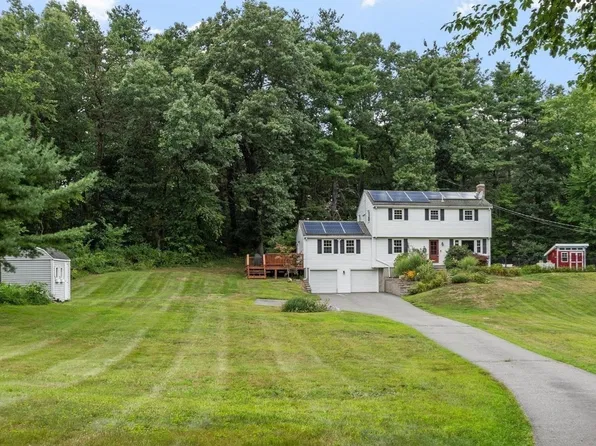 3 Eldridge Rd, Harvard, MA 01451