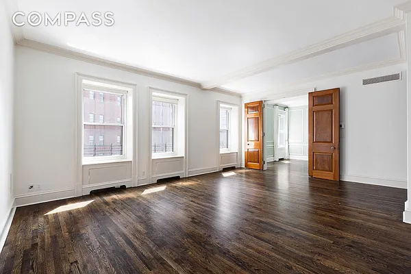 Sold by Compass | media 1