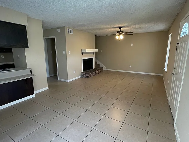 5213 E Hunters Chapel Ct #A — Photo 5
