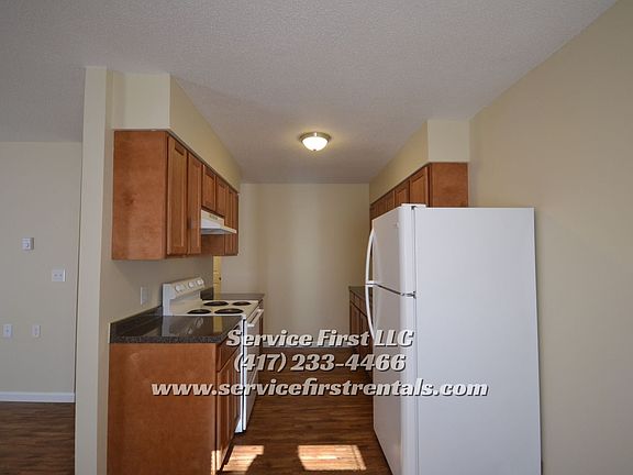 2nd image of 410 S Smith St APT 15