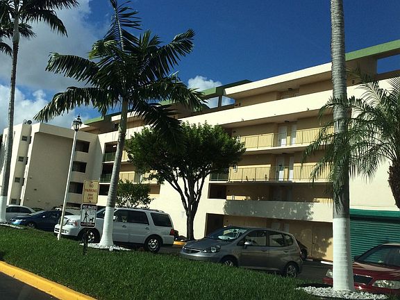 2nd image of 8870 Fontainebleau Blvd APT 102