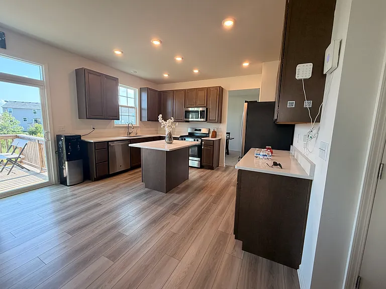 2411 Fairfield Ave — Photo 11