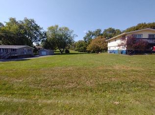 1027 Lake Summerset Rd, Davis, IL 61019